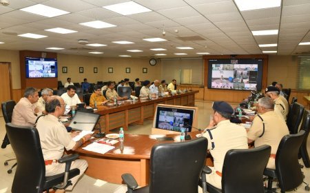 होली, रंगपंचमी और रमजान पर शांति एवं कानून व्यवस्था रखें बहाल  : - डीजीपी कैलाश मकवाना*