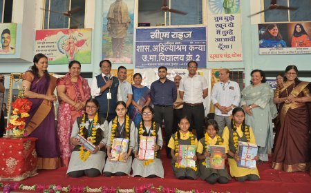 कलेक्टर आशीष सिंह की उपस्थिति में सीएम राइज स्कूल में मनाया गया प्रवेशोत्सव