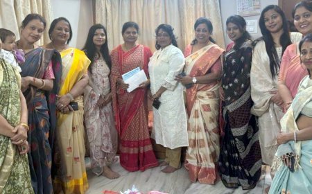 मुख्यमंत्री की पत्नी श्रीमती सीमा यादव को एपीएल-25 में इंदौर आने का न्यौता दिया