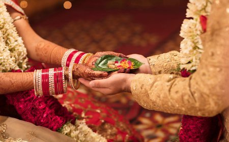 अनन्य-बंधन-  अपने विवाह की 25वीं वर्षगांठ के साथ 18 जोड़ों का विवाह समारोह