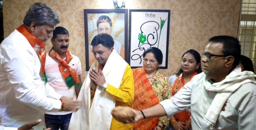 भाजपा के 45वें स्थापना दिवस पर लोकतंत्र सेनानी गिरीश शर्मा ‘आदित्य’ का सम्मान