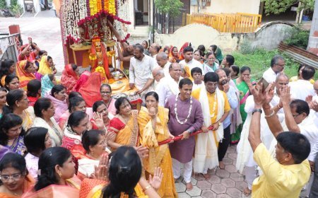 जय जगन्नाथ जय जगन्नाथ जगत पसारे हाथ