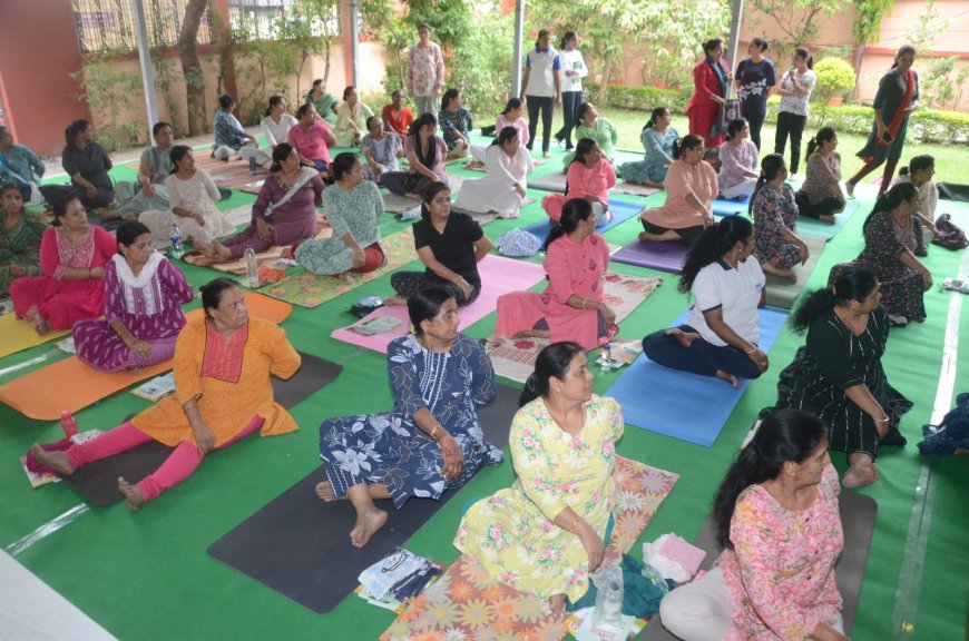 बालाजी सेवार्थ विनोद अग्रवाल फाउंडेशन एवं चमेली देवी योग केन्द्र द्वारा पश्चिम क्षेत्र की महिलाओं के लिए सौगात