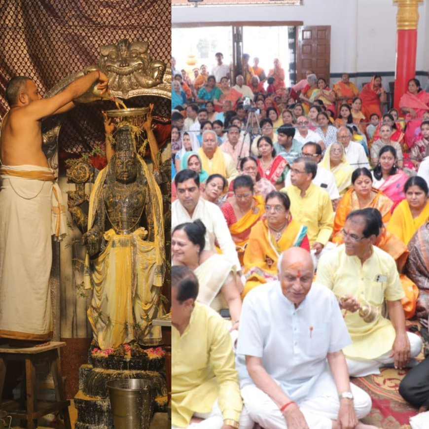 आम के रस की धार से प्रभु वेंकटेश बालाजी का अभिषेक में