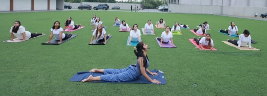 योग दिवस पर 'द पार्क, इंदौर' में विशेष आयोजन, 'वेलनेस फ्लो' और हेल्दी ब्रेकफास्ट के संग मनाया गया स्वास्थ्य का उत्सव