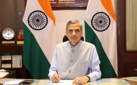 धर्म वीर मीना ने पश्चिम रेलवे के महाप्रबंधक का अतिरिक्त कार्यभार ग्रहण किया