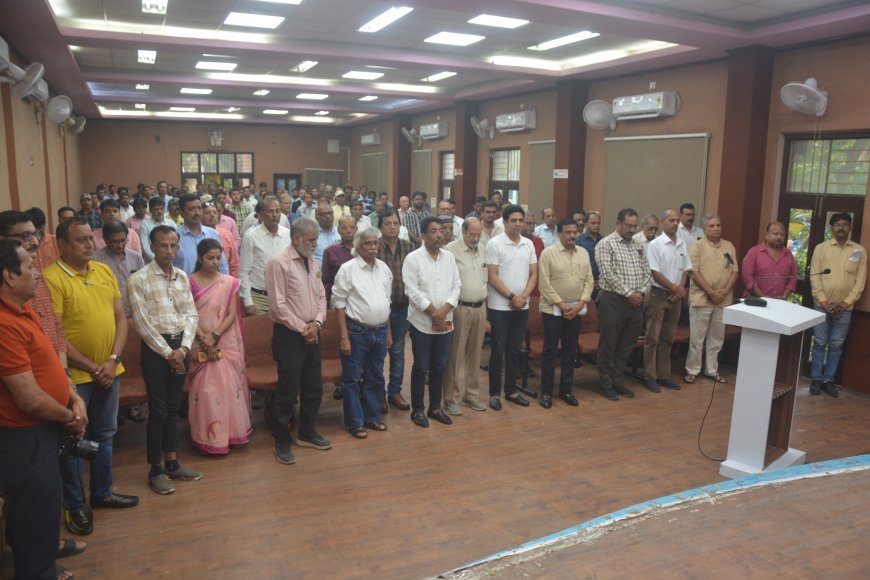 करमवीर छायाकार चंदू जैन को शहर काका के नाम से जानता है