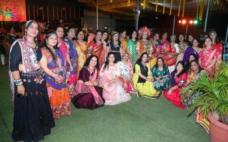 श्री अग्रसेन क्लब द्वारा शरद पूर्णिमा के अवसर पर डांडिया गरबा रास का आयोजन सम्पन्न हुआ। 