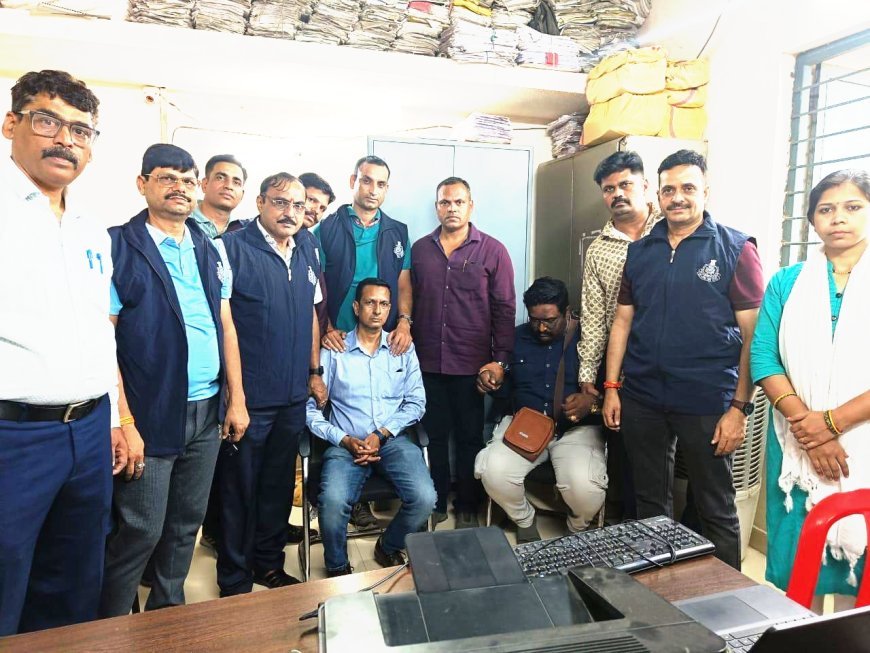 नगर निगम जोन-19 में EOW की छापेमारी, रिश्वतखोरी रंगेहाथ पकड़ी गई