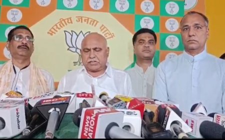 वंदे मातरम’ ने जगाई देशवासियों में देशभक्ति, त्याग और समर्पण की भावना*