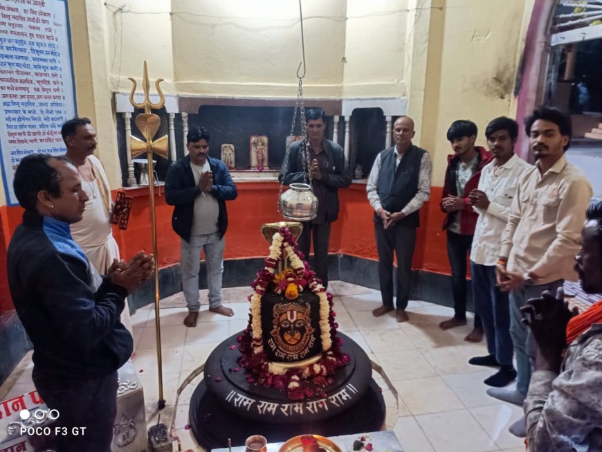 झीर्णेश्वर धाम पर हुआ आकर्षक श्रंगार, शिव बने हनुमान,