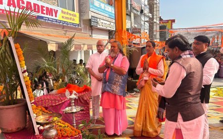 नंदबाग कॉलोनी में आयोजित भव्य हिंदू सम्मेलन एवं समरसता भोज में हजारों परिवार एकजुट हुए**