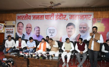 गांधी के ग्राम स्वराज के संकल्प को पूरा कर रहे प्रधानमंत्री  नरेंद्र मोदी -  कैलाश विजयवर्गीय