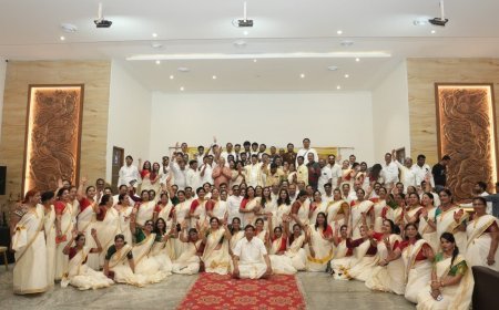 दक्षिण भारत की यात्रा से लौटे अग्रवाल बंधु  फिर नई यात्रा पर चलने के लिए उत्साहित