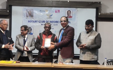 वरिष्ठ पत्रकार प्रवीण जोशी को रोटरी क्लब ने सम्मानित किया*