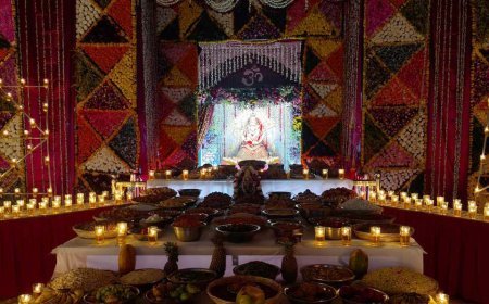 श्री श्रीविद्याधाम के 31वें प्रकाशोत्सव पर 3100 दीपों से किया गया मनोहारी श्रृंगार