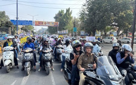 महिलाओं ने स्कूटर रैली के माध्यम से दिया, सड़क सुरक्षा का संदेश