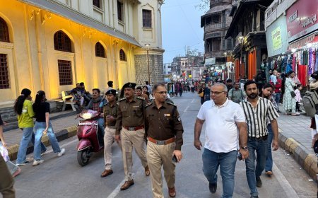 राजवाड़ा क्षेत्र के व्यापारियों ने की पहल- यातायात पुलिस के साथ भ्रमण कर दुकानदारों और ग्राहकों से व्यवस्था में सहयोग की अपील
