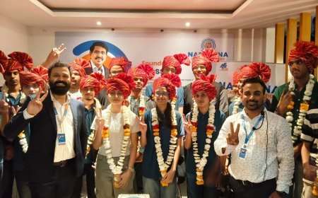 जेईई मेन के टॉपर्स का नारायणा इंस्टीट्यूट इंदौर में हुआ सम्मान, छह से ज़्यादा विद्यार्थियों ने हासिल किए 99 पर्सेंटाइल 