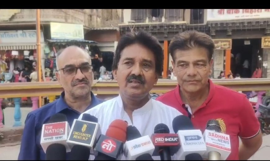 राजवाड़ा क्षेत्र में सुगम यातायात हेतु लगातार प्रयासों के बाद व्यापारियों के साथ समीक्षा बैठक आयोजित