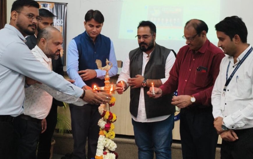 श्री वैष्णव कॉलेज ऑफ आर्ट्स एंड कॉमर्स, गुमास्ता नगर में विद्यार्थियों के करियर मार्गदर्शन हेतु तीन दिवसीय करियर मार्गदर्शन कार्यशाला का शुभारम्भ