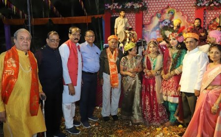 अग्रसैन सोशल ग्रुप का फाग महोत्सव धूमधाम से सम्पन्न हुआ।