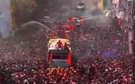 रसिया कॉर्नर की गेर"* का यह 53 वा वर्ष