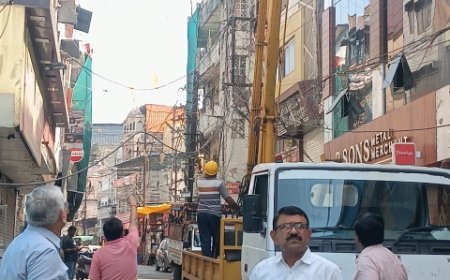 इंदौर शहर में बिजली मैंटेनेंस के महा अभियान में 500 कार्मिक लगाए