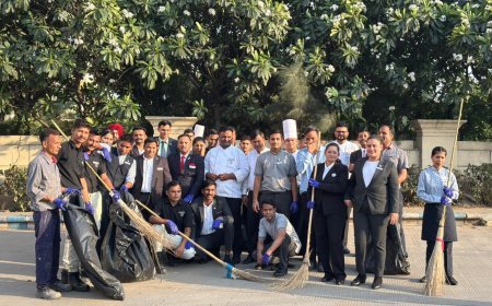 वर्ल्ड अर्थ डे पर शेरेटन ग्रैंड पैलेस इंदौर की सफल पहल, 2 किलोमीटर क्षेत्र में सफाई कर प्लास्टिक कचरा एकत्र किया