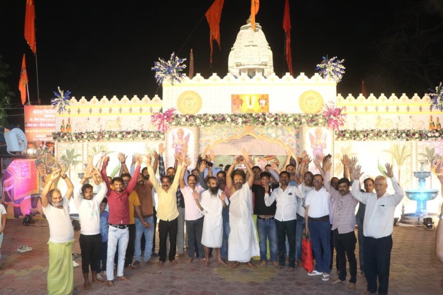 अरण्य धाम में उमड़ा आस्था का सैलाब: राजस्थान के चारभुजा नाथ और मथुरा के प्रेम मंदिर की भव्य प्रतिकृति  ने मोहा मन