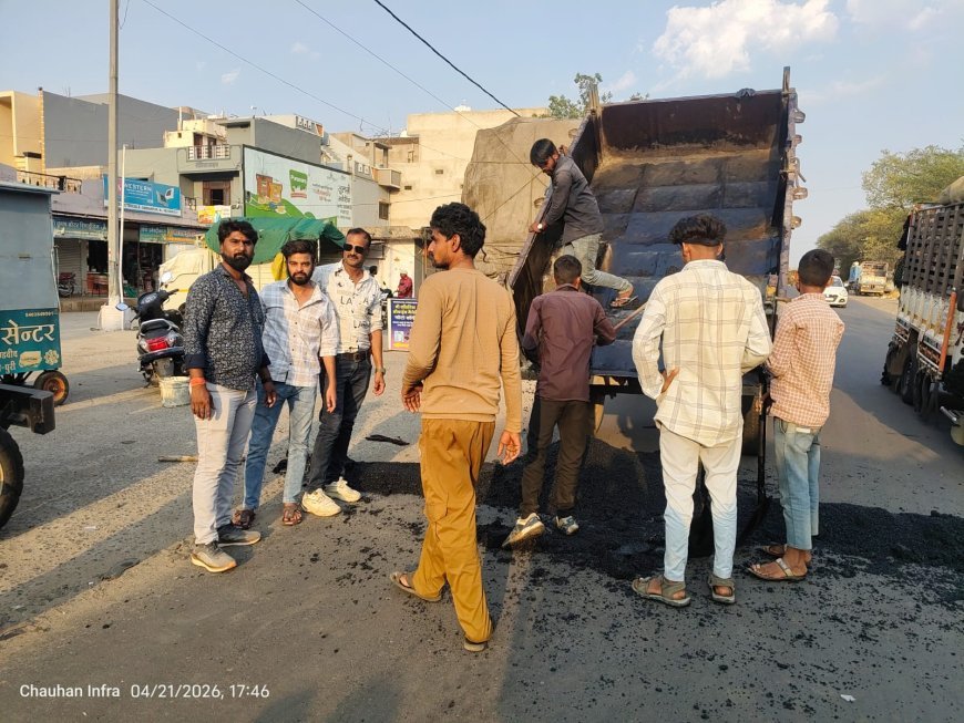 नगर परिषद सरदारपुर ने गति अवरोधक तो बना दिया किंतु? संकेतक नहीं होने से वाहन चालकों को हो रही परेशानी। धर्मेंद्र श्रीवास्तव,