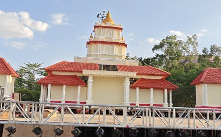 मालवा उत्सव  6 मई से दशहरा मैदान  पर* *मंच बना गोवा का मंगेशी शिव मंदिर*