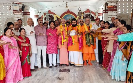 गंगा दशहरे पर सैकड़ों नागरिकों ने ली पानी की एक-एक  बूंद बचाने और पवित्र नदियों को स्वच्छ रखने की शपथ 