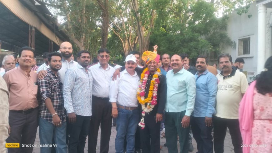 कैप -तुम मुझे यूं भुला ना पाओगे.. रिकॉर्ड रुम के पन्नो पर छोड़ गए 40 साल का सफरनामा