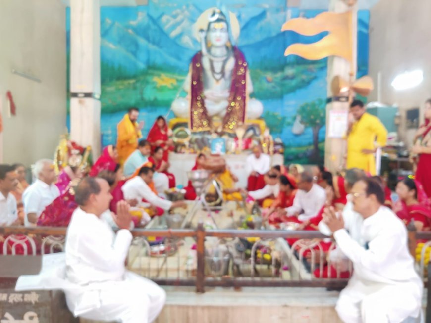 आचार्य सुधांशु महाराज के जन्मोत्सव पर अन्नपूर्णा मंदिर स्थित शिव धाम में रुद्राभिषेक सम्पन्न हुआ। 