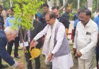 मेघदूत उपवन में "ब्रिक्स वाटिका" में ब्रिक्स सम्मेलन में पधारे अतिथियों द्वारा किया फलदार पौधों का रोपण 