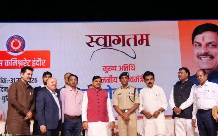 इंदौर पुलिस कमिश्नरेट की तकनीक आधारित स्मार्ट पुलिसिंग की दिशा में एक और ऐतिहासिक कदम.... आमजन की सुरक्षा एवं सुविधा हेतु किया तकनीकी नवाचार*