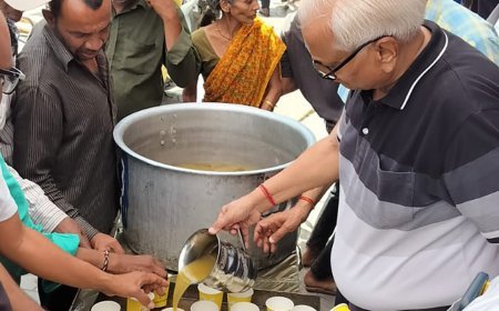 फतेहपुरिया समाज की ओर से गर्मी से त्रस्त आम नागरिकों के लिए प्रतिदिन शीतल पेय वितरण की सेवा शुरू
