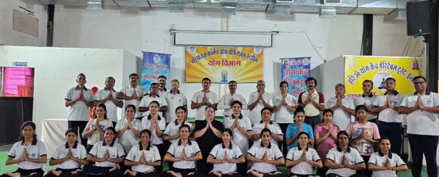 सूर्य नमस्कार यज्ञ एवं पुरस्कार वितरण समारोह उत्साहपूर्वक संपन्न