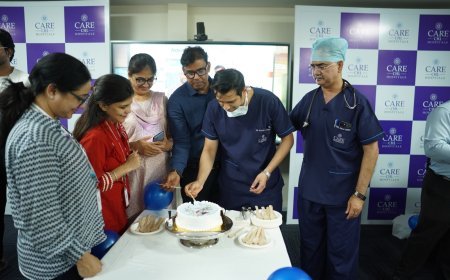 डॉक्टर्स डे पर केयर सीएचएल हॉस्पिटल्स में चिकित्सकों का सम्मान, प्रतिभाओं का भी हुआ प्रदर्शन
