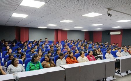 मानसिक स्वास्थ्य व्यक्तित्व विकास और उज्ज्वल भविष्य की आधारशिला