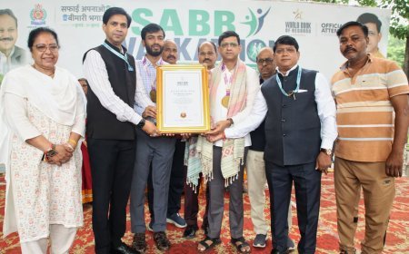 इंदौर ने बनाया सेग्रीगेशन वाली सेल्फी में विश्व रिकॉर्ड