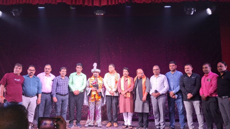 इंदौर प्रेस क्लब द्वारा मीडिया कर्मियों के लिए ओपी शर्मा जूनियर  निशुल्क विशेष शो