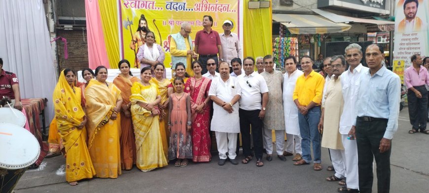 श्री मालव खांडल विप्र समाज   द्वारा देश की तीसरी पारम्पारिक गौरवशाली  रथयात्रा निकली श्री लक्ष्मी वैंकटेश देवस्थान का भव्य स्वागत 