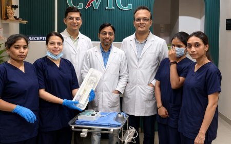 इंदौर में पहली बार बिना ओपन सर्जरी ब्रेस्ट फाइब्रोएडेनोमा का उपचार