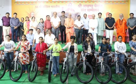 अग्रसेन सोशल ग्रुप द्वारा २२वा बालिकाओं को साईकिल वितरण समारोह गरिमामय रुप से संपन्न हुआ। 