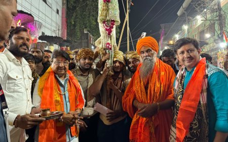 मैं वाल्मिकी समाज का आभारी हूं कि उन्होंने मुझे छड़ी पूजन का अवसर प्रदान किया - मंत्री कैलाश विजयवर्गीय