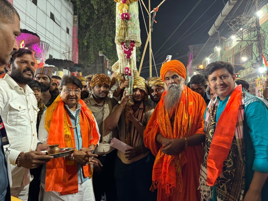 मैं वाल्मिकी समाज का आभारी हूं कि उन्होंने मुझे छड़ी पूजन का अवसर प्रदान किया - मंत्री कैलाश विजयवर्गीय
