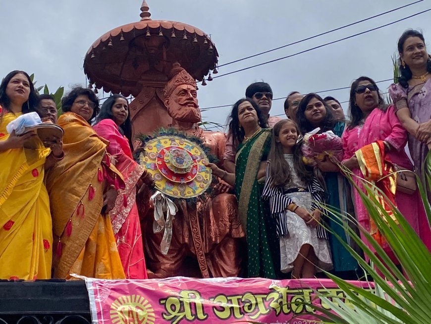 श्री अग्रसेन क्लब द्वारा राजाधिराज श्री अग्रसेन महाराज जी को राखी बांधी 
