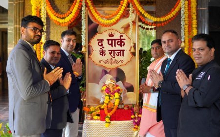 द पार्क इंदौर में विराजे ‘द पार्क के राजा’